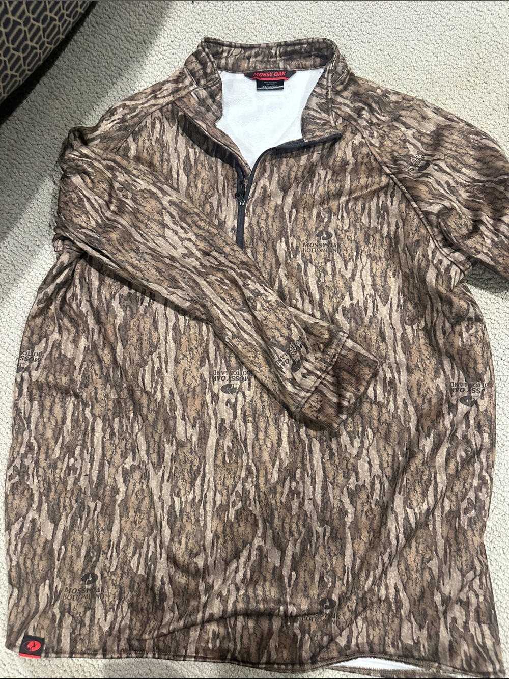 Mossy Oak Men's Brown Woodlands Camo 1/4 Zip Lightweight Jacket